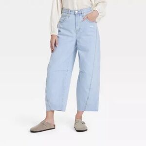 Universal Thread Light Blue Women's Jeans